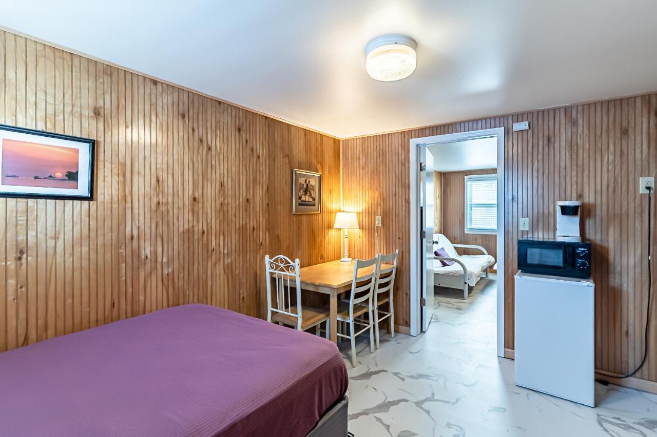 Boardwalk Sand & Surf Beach Hotel Oceanfront Seaside Heights Exterior photo